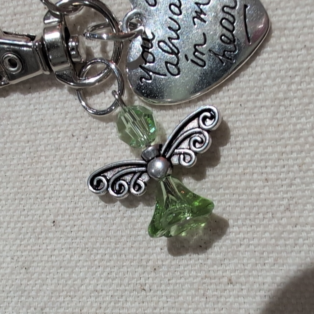 Cat & Angel Keychain - Picture 5 of 7